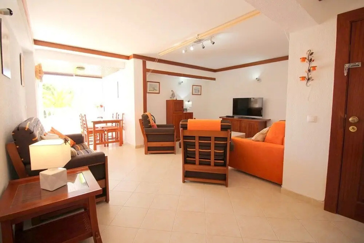 Room 2 of 14