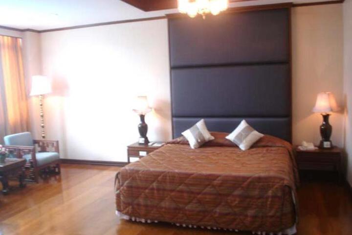 Suite Room