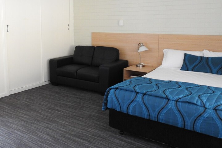 Room 17 of 48