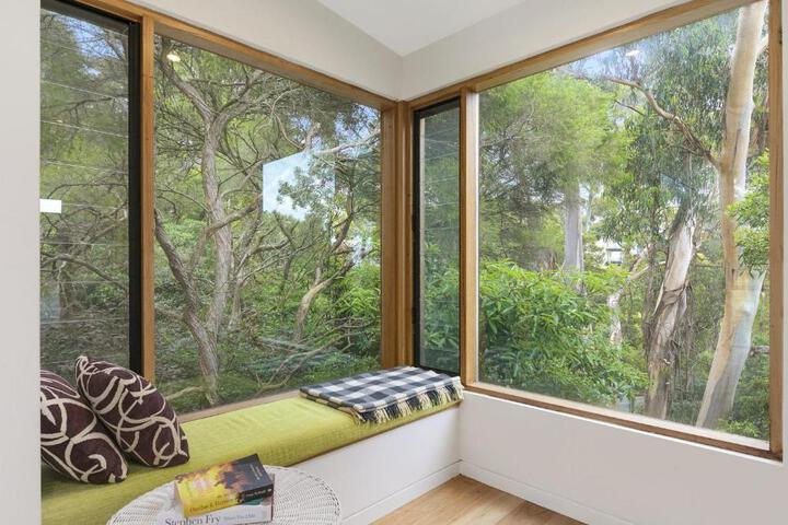 Clovelly - BYO Linen