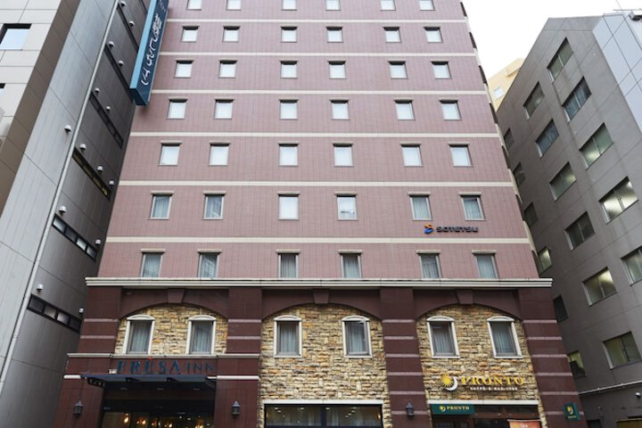 Hotel Entry