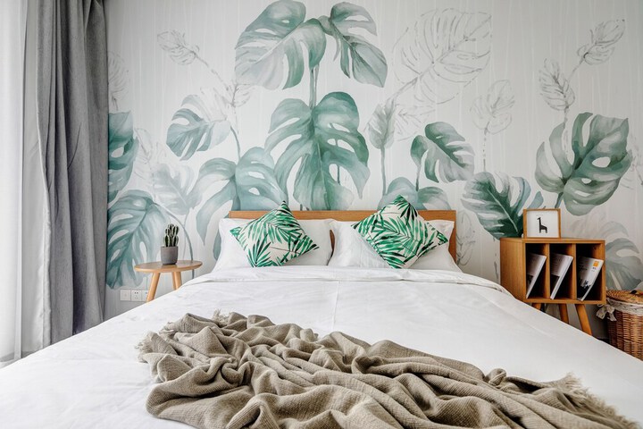 Room 2 of 22