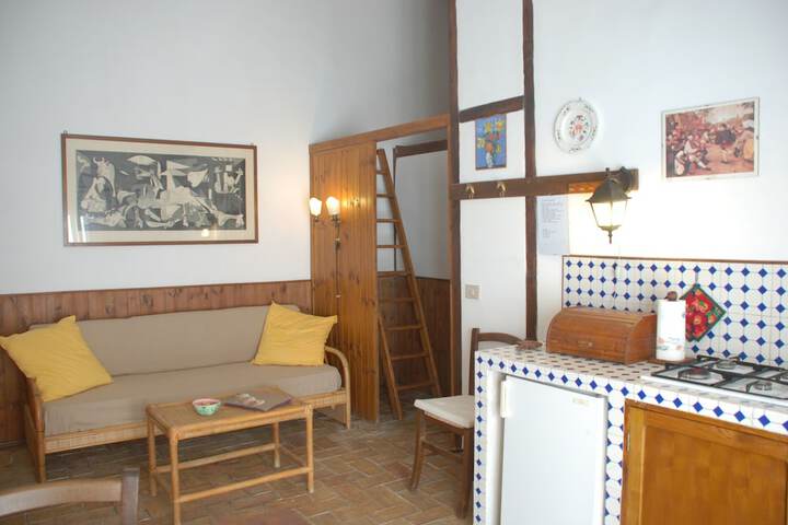 Room 18 of 42