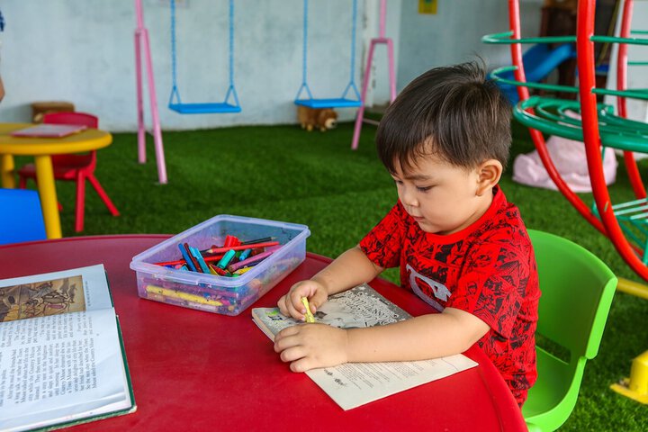 Childrens Activities 61 of 100
