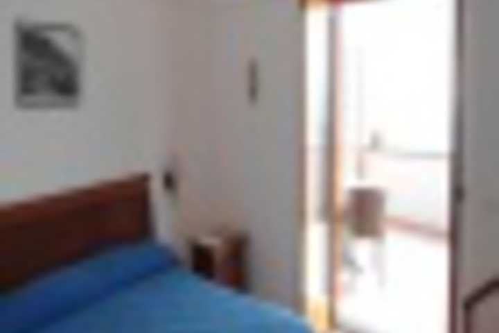 Room 26 of 119