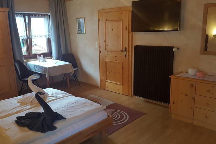 Room 11 of 57