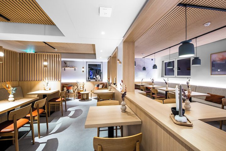 Breakfast area