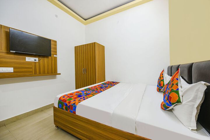 Room 19 of 23