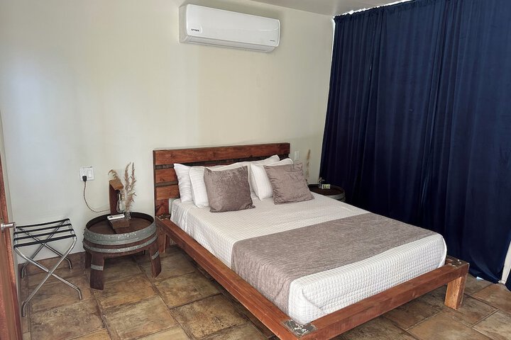Room 8 of 26