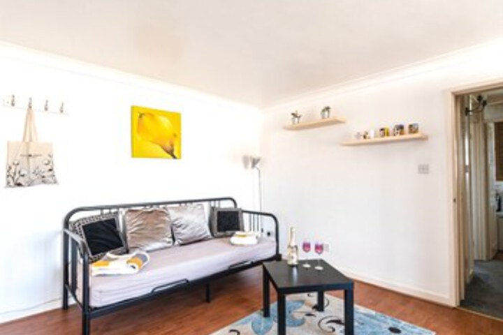 Room 18 of 26