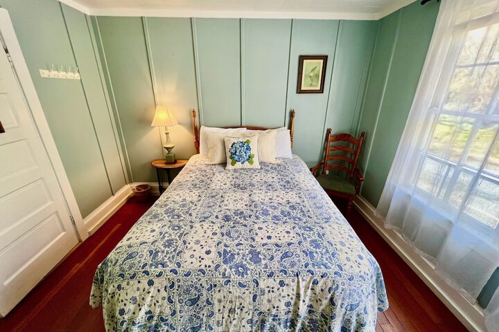 Room 16 of 113