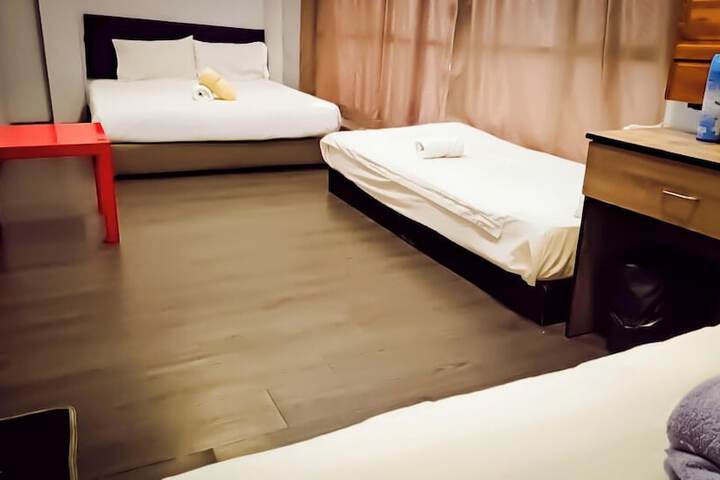 Room 31 of 50