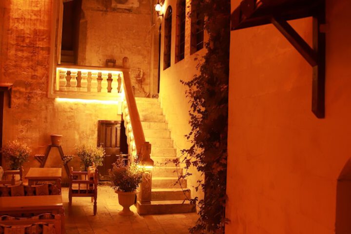 Hotel 73 of 73