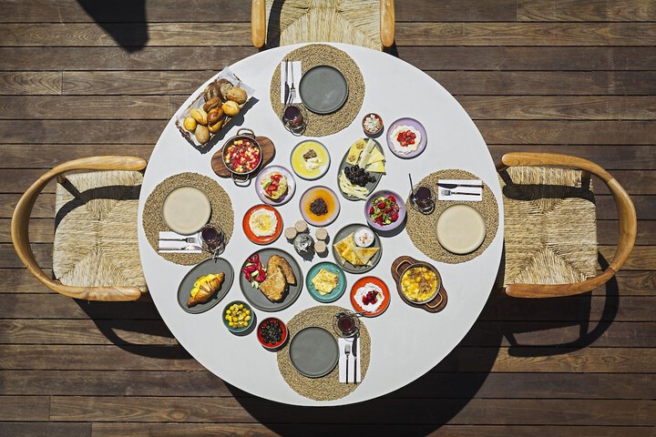 Breakfast/Coffee Service 52 of 77
