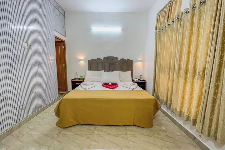 Room 6 of 71