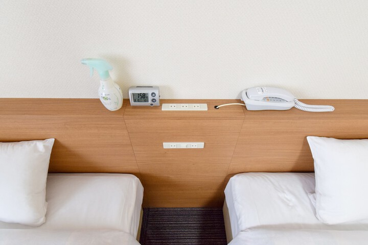 Room 16 of 105