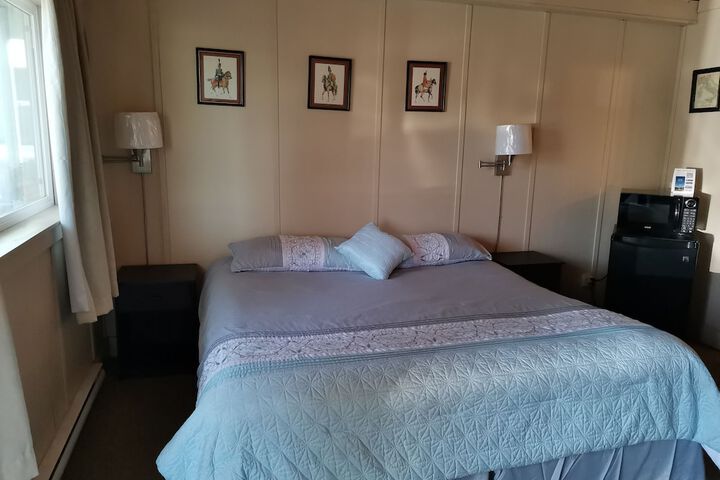 Room 28 of 80