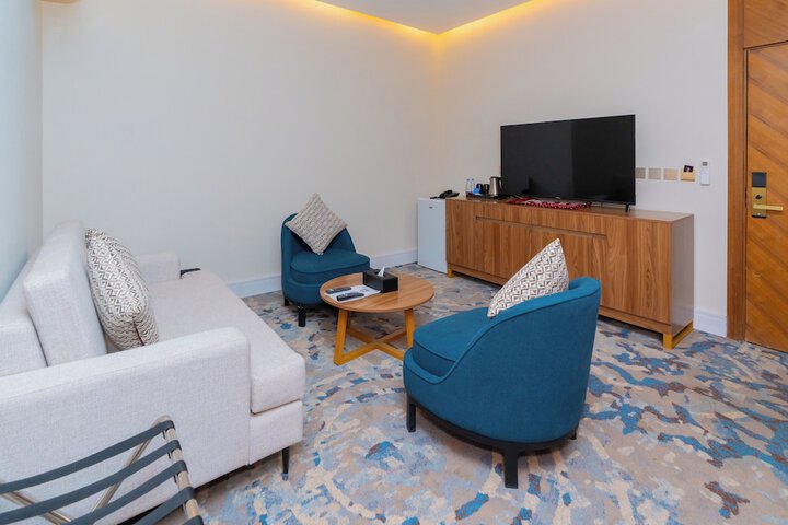 Room 18 of 44