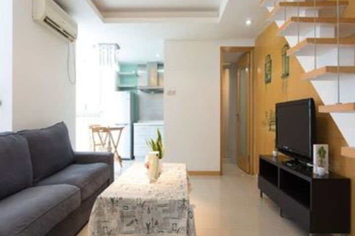 Room 2 of 47