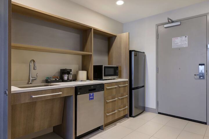1 King Bed Studio Suite (1 of 29)