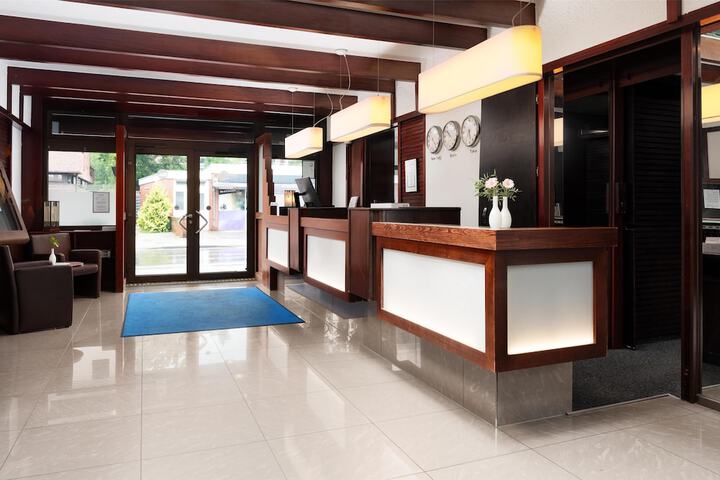 Guest Lobby