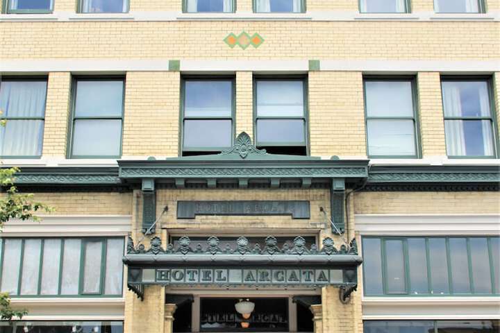 Hotel 117 of 153