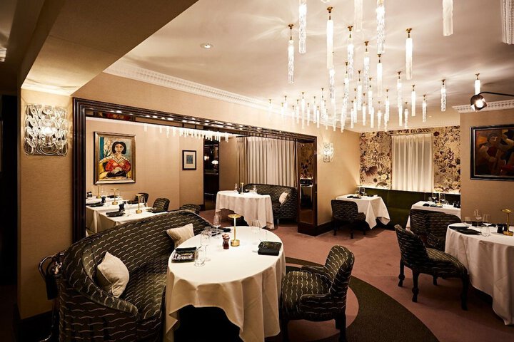 Dining 134 of 224