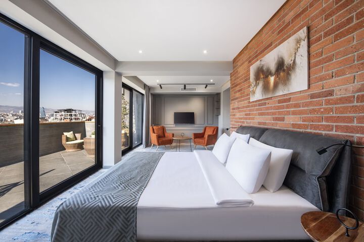 Room 20 of 47