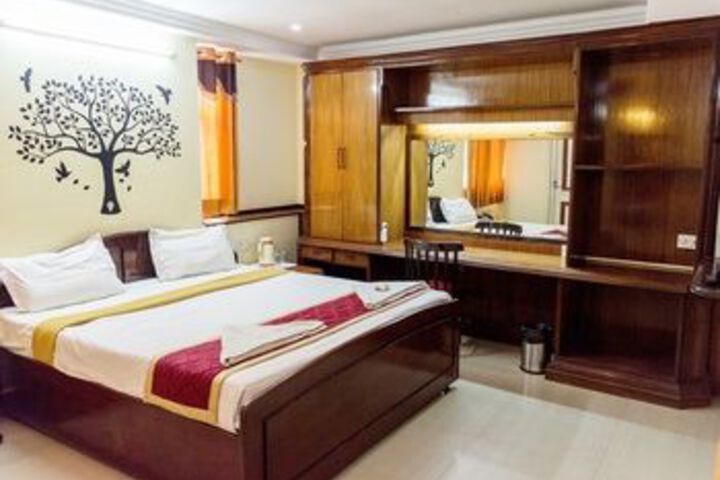 Zingo Hotel MG Road