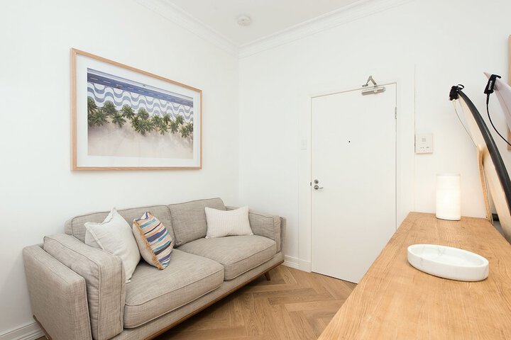Room 16 of 21