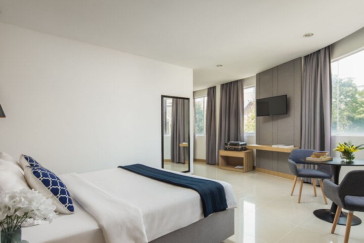 Room 14 of 56