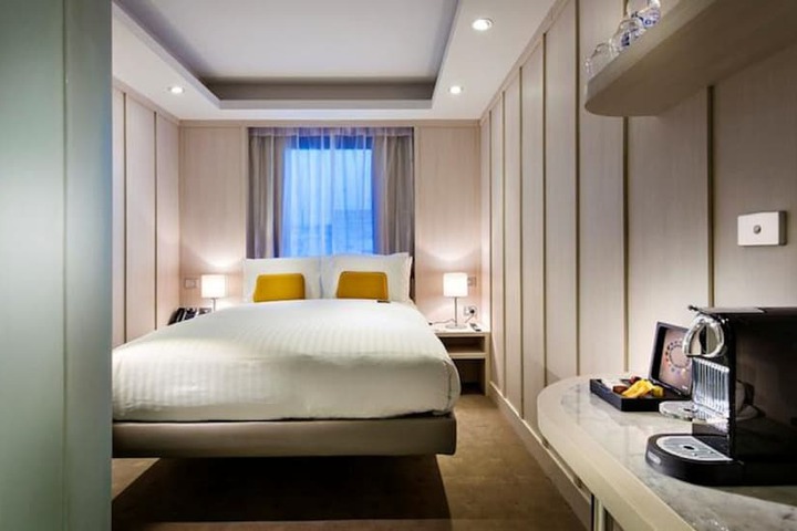Room 20 of 58