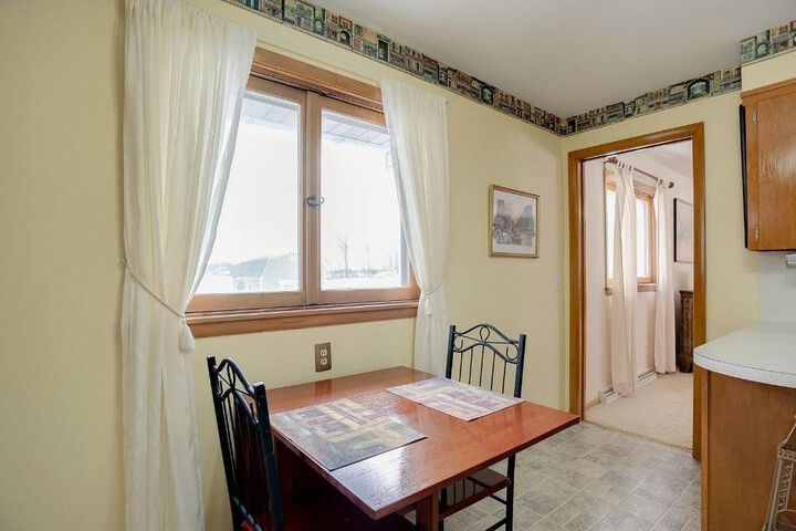 Room 8 of 22