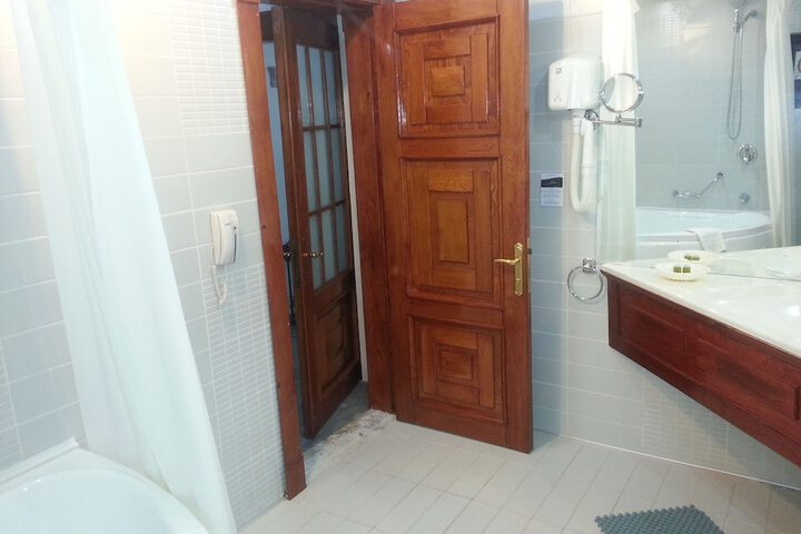 Room 25 of 55