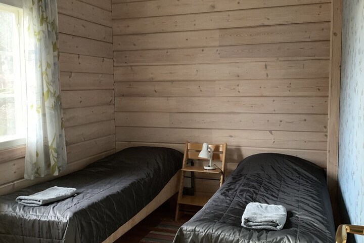 Room 11 of 53