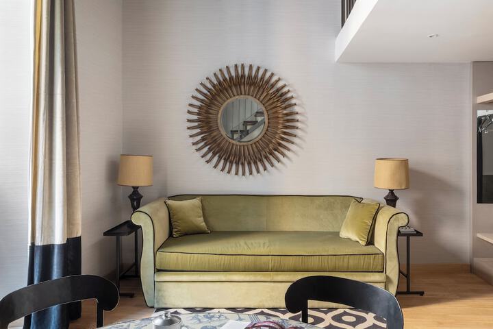 Room 72 of 162