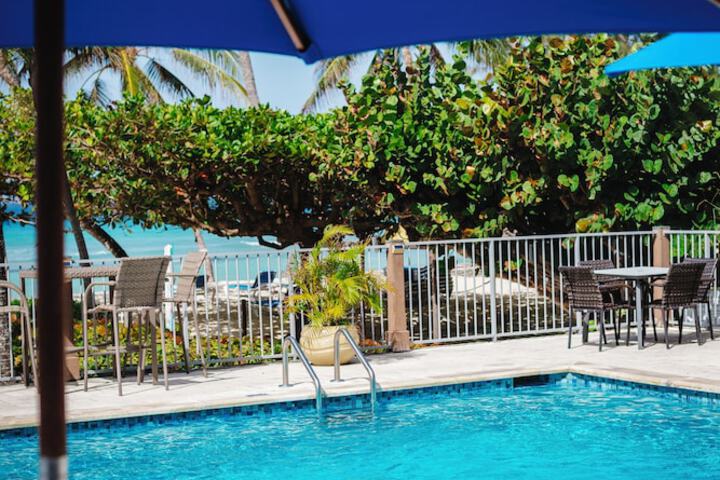 Pool 39 of 74