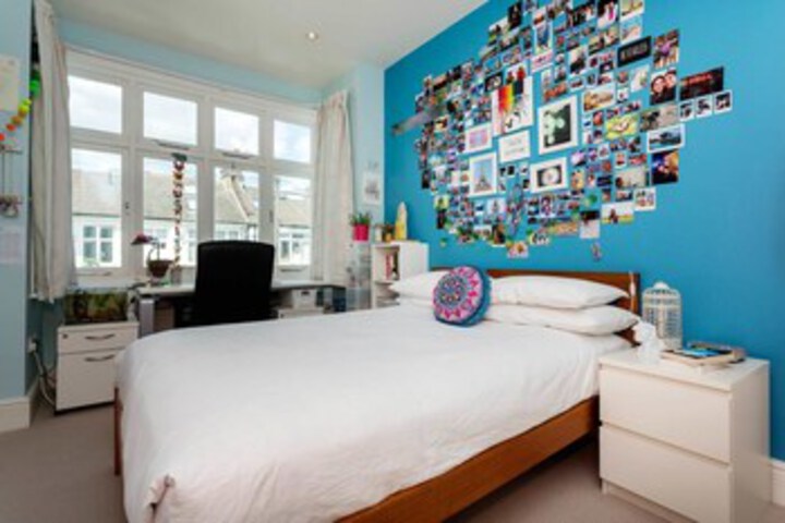 Room 16 of 21