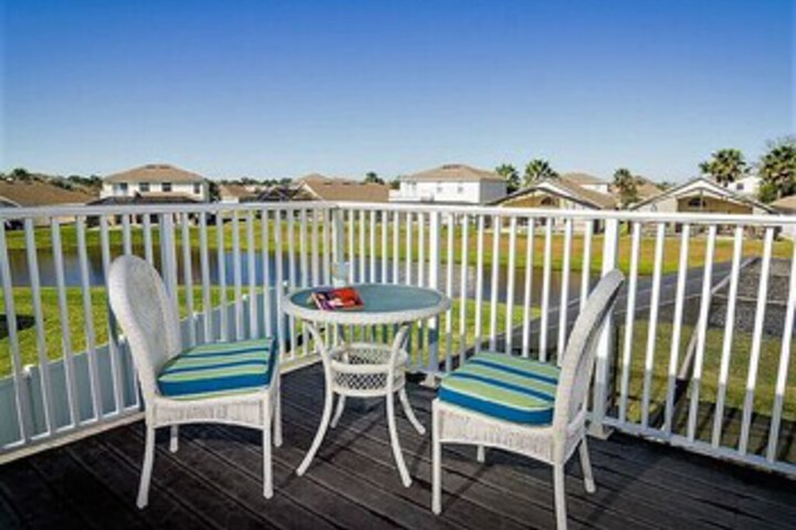 Exterior of 1207w Near Disney! Water View! Gamesroom! Balcony!