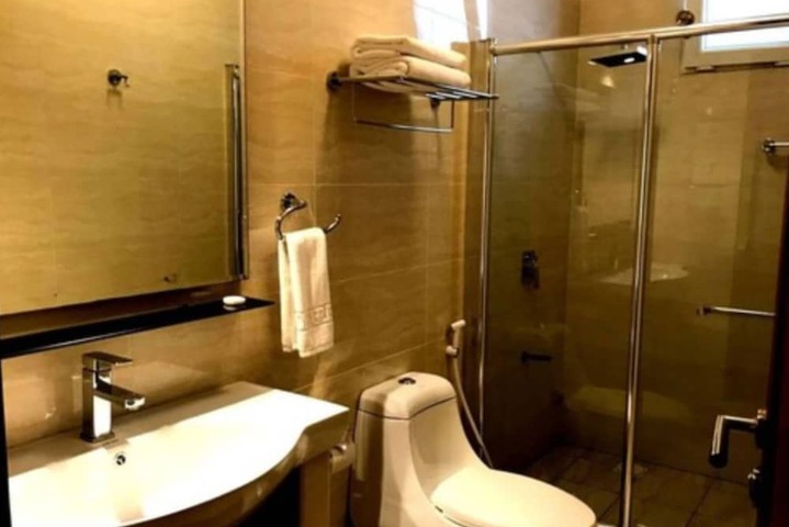 Room 60 of 87