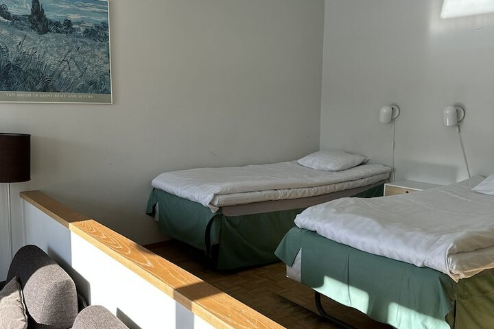 Room 15 of 60