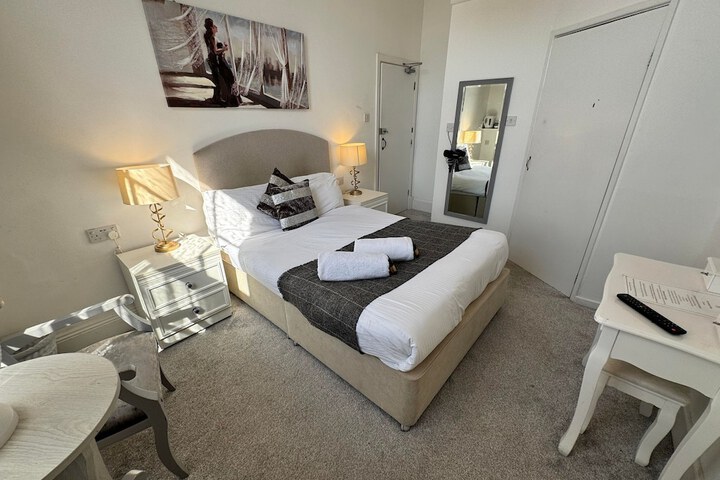 Room 49 of 125