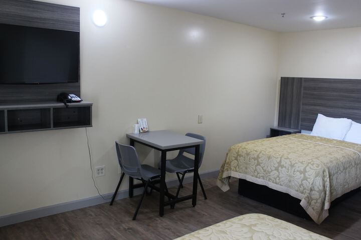 1 Double Bed (5 of 5)