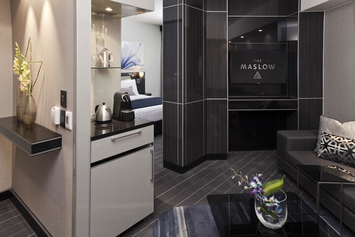 Room 21 of 70