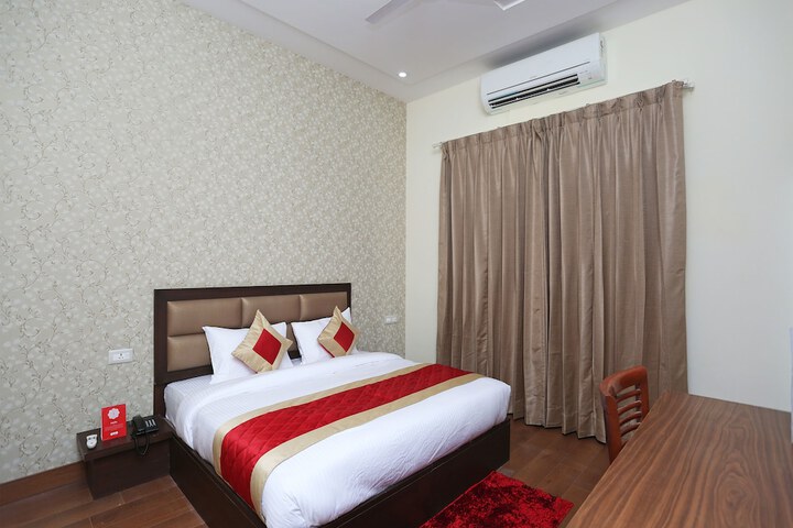 Room 20 of 26