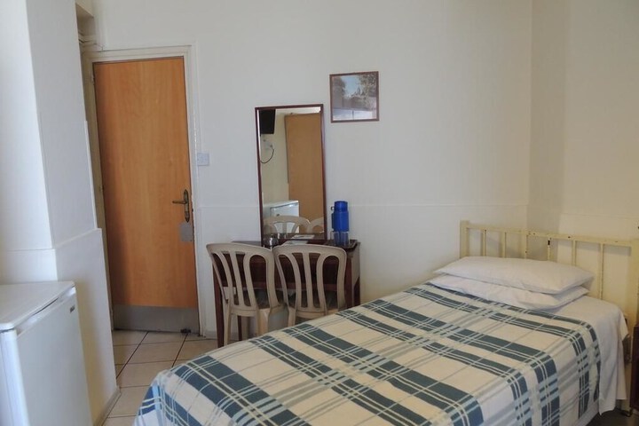 Room 7 of 21