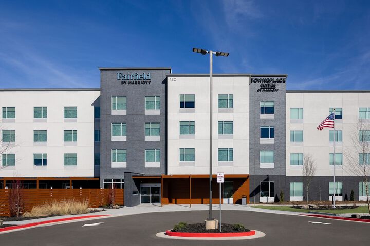 Fairfield Inn &  Suites by Marriott Canton Riverstone Parkway in Canton, GA