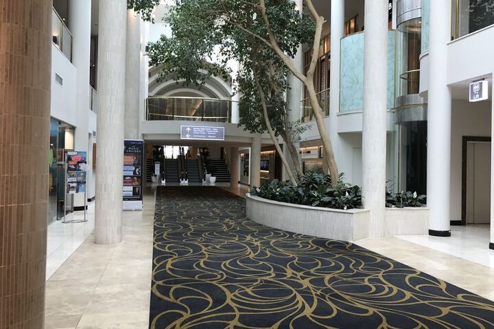 Hotel 33 of 72