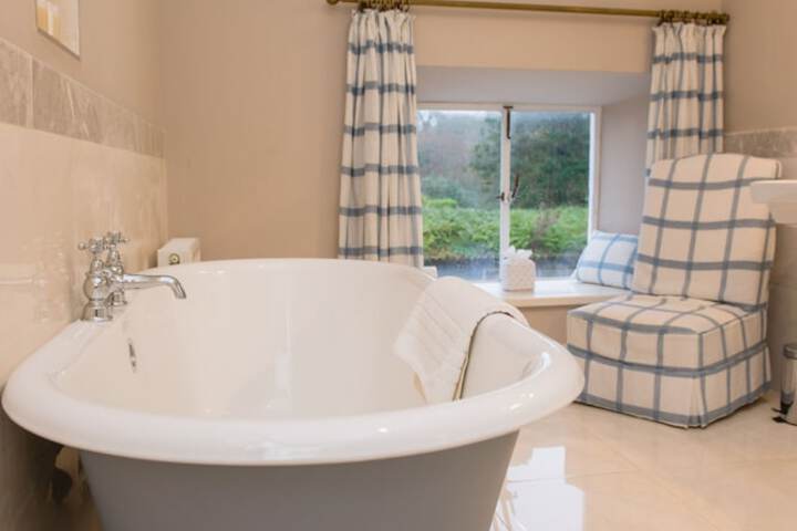 Bath Interior