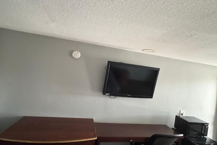 Room 17 of 21